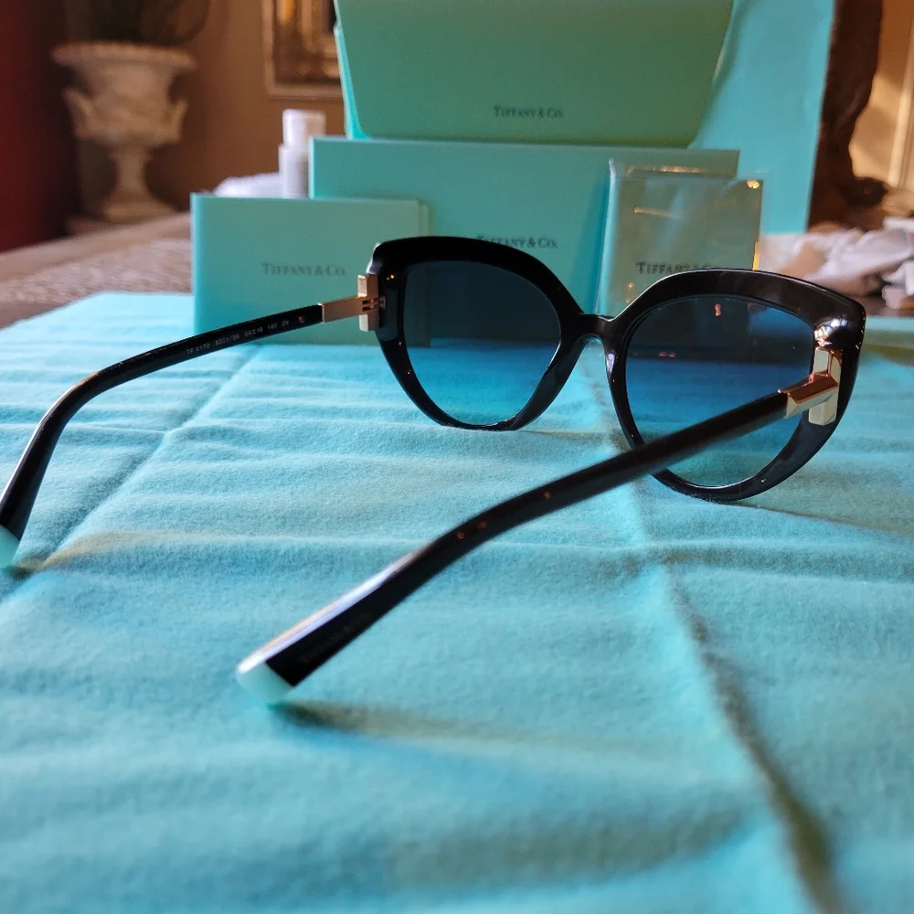 SOLD Tiffany & Co Sunglasses TF4170. MA1215 - Picture 13 of 17